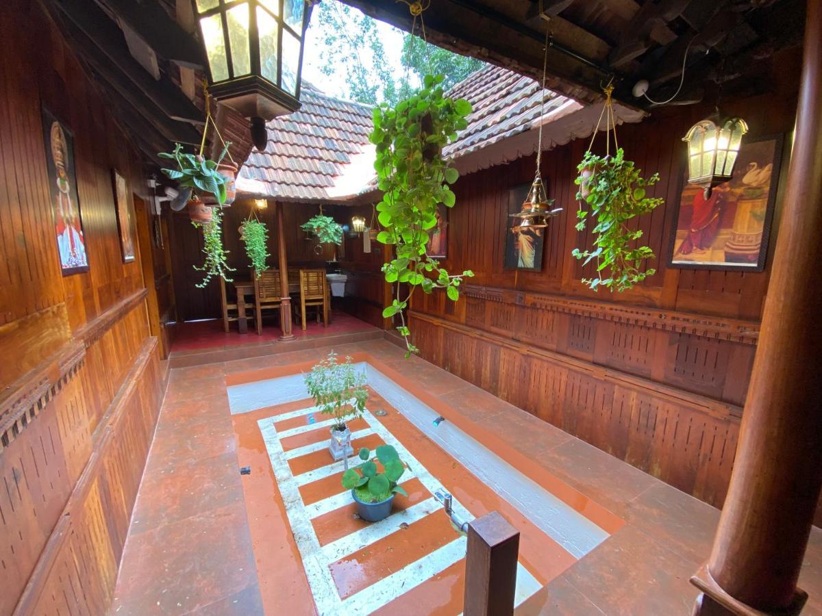 Mayoorapanjaram Neyyattinkara Exterior photo